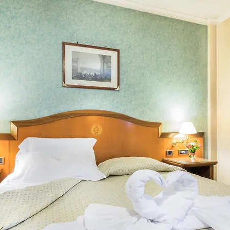 Hotell Capital 4*